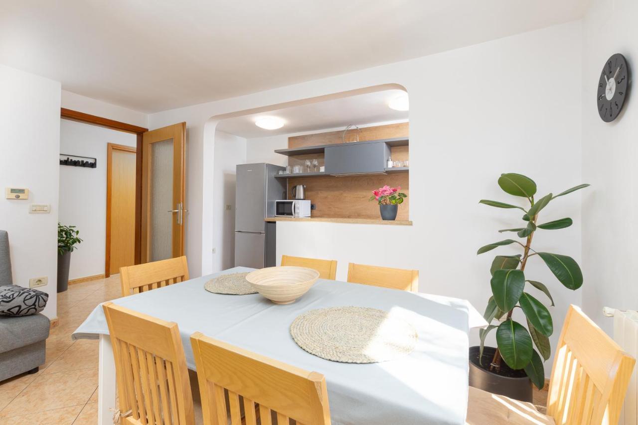 Apartment Dragonja Пула Экстерьер фото